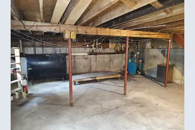 73-75 Washington Street, East Islip, NY 11730 - Photo 15