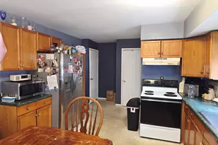 7375 Washington St, East Islip, NY 11730 - Photo 19