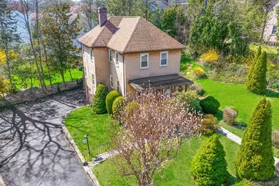 10 Harrison Drive, Larchmont, NY 10538 - Photo 1