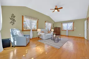 17 Mary Ave, Mahopac, NY 10541 - Photo 5