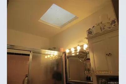 62-37 69th Place, Middle Village, NY 11379 - Photo 29