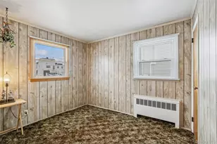 8 Carlton Pl, Hicksville, NY 11801 - Photo 13