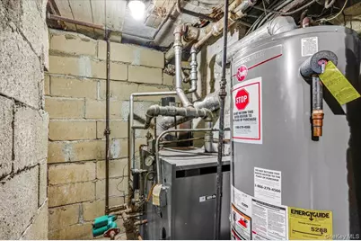 159-20 Highland Avenue, Jamaica, NY 11432 - Photo 17