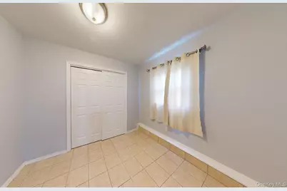 511 Freeman Avenue, Brentwood, NY 11717 - Photo 41