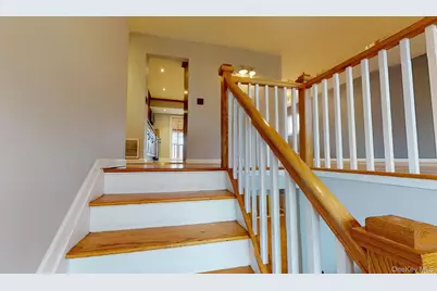 511 Freeman Avenue, Brentwood, NY 11717 - Photo 15