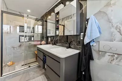 719 Wilmot Road, Scarsdale, NY 10583 - Photo 13