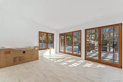 719 Wilmot Road, Scarsdale, NY 10583 - Photo 19