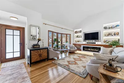 719 Wilmot Road, Scarsdale, NY 10583 - Photo 5