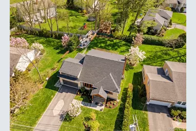 719 Wilmot Road, Scarsdale, NY 10583 - Photo 3