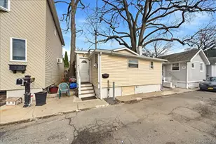 133B Edgewater Park, Bronx, NY 10465 - Photo 1