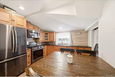 133B Edgewater Park #133B, Bronx, NY 10465 - Photo 9