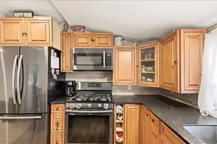 133B Edgewater Park, Bronx, NY 10465 - Photo 11