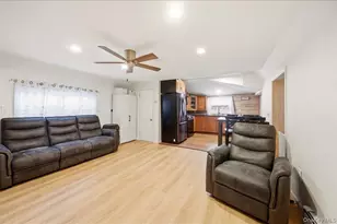 133B Edgewater Park, Bronx, NY 10465 - Photo 7