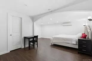 164-14 85th St, Howard Beach, NY 11414 - Photo 11