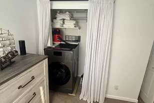 83 Beecher St, North Babylon, NY 11703 - Photo 3