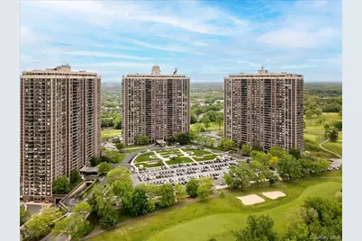 269-10 Grand Central Parkway #1C, Floral Park, NY 11005 - Photo 23