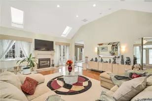 49 Woodcrest Dr, Hopewell Junction, NY 12533 - Photo 7