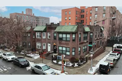 123 W 197th Street, Bronx, NY 10468 - Photo 3