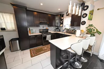 13337 118th Street, Ozone Park, NY 11420 - Photo 9