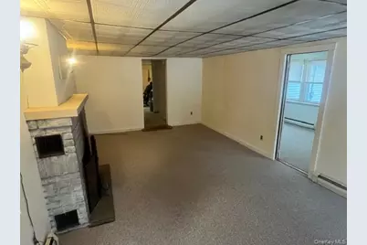 178 Adirondack Drive, Selden, NY 11784 - Photo 11