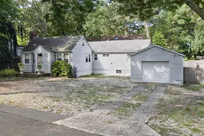 178 Adirondack Drive, Selden, NY 11784 - Photo 1