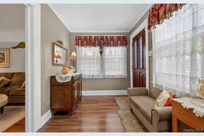 44 Remsen Street, Elmont, NY 11003 - Photo 5