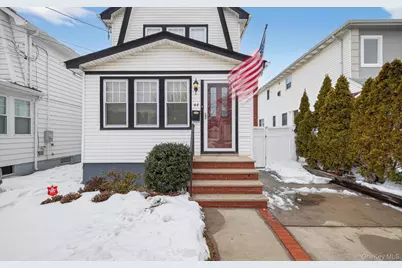 44 Remsen Street, Elmont, NY 11003 - Photo 31