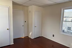61 Nassau Ave, Glen Cove, NY 11542 - Photo 9