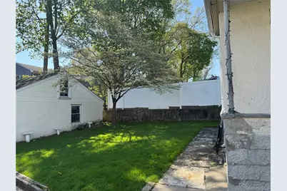 61 Nassau Avenue #2, Glen Cove, NY 11542 - Photo 21