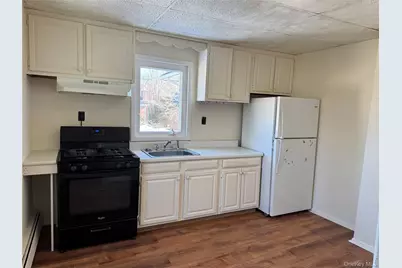 61 Nassau Avenue #2, Glen Cove, NY 11542 - Photo 3