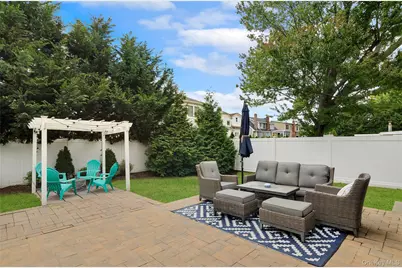 41 Weidner Avenue, Oceanside, NY 11572 - Photo 35