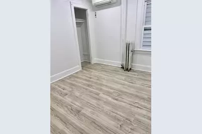 9056 184th Place, Hollis, NY 11423 - Photo 17