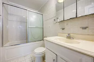 90-56 184th Pl, Hollis, NY 11423 - Photo 23