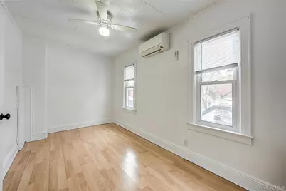 9056 184th Place, Hollis, NY 11423 - Photo 21