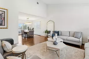 1827 Glenn Ln, Merrick, NY 11566 - Photo 13