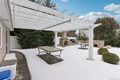 1827 Glenn Lane, Merrick, NY 11566 - Photo 25