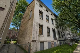 169 Chambers St, Newburgh, NY 12550 - Photo 3
