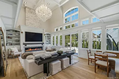 14 Oaklawn Avenue, Glen Head, NY 11545 - Photo 5