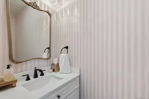 14 Oaklawn Ave, Glen Head, NY 11545 - Photo 17