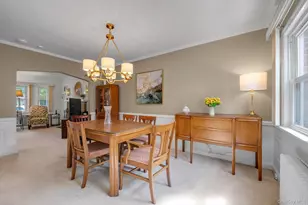 67 Maple Dr, New Hyde Park, NY 11040 - Photo 5