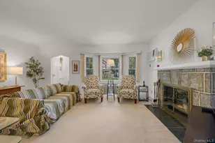 67 Maple Dr, New Hyde Park, NY 11040 - Photo 3