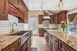 2489 2nd St, East Meadow, NY 11554 - Photo 15