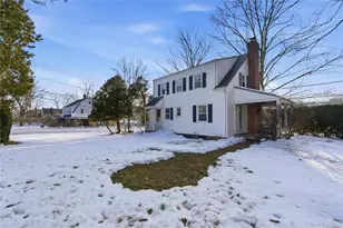 164 W Neck Rd, Huntington, NY 11743 - Photo 23