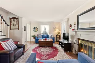 164 W Neck Rd, Huntington, NY 11743 - Photo 7