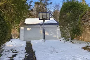 164 W Neck Rd, Huntington, NY 11743 - Photo 27