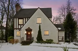 36 Farley Rd, Scarsdale, NY 10583 - Photo 3