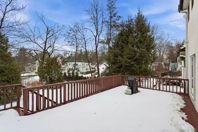 36 Farley Road, Scarsdale, NY 10583 - Photo 35