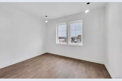 9 James Street S, East Rockaway, NY 11518 - Photo 23