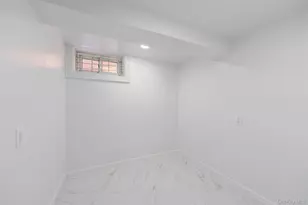 206-12 50th Ave, Oakland Gardens, NY 11364 - Photo 21