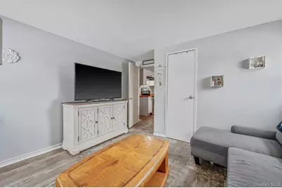 94 Harrison Avenue, Bethpage, NY 11714 - Photo 29